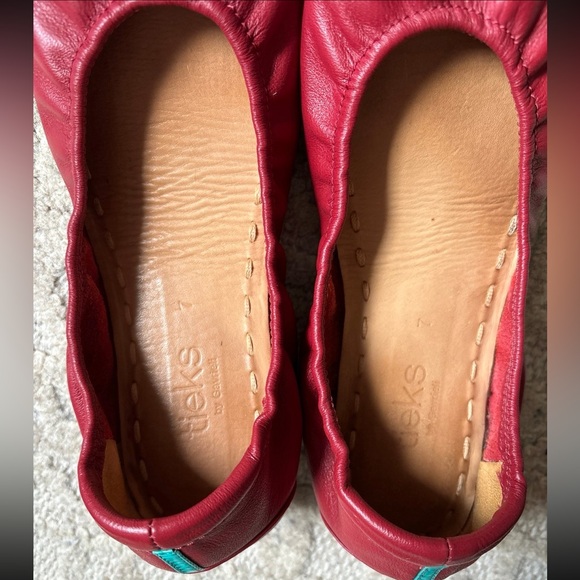 Tieks Red Leather Foldable Flats - Picture 6 of 10